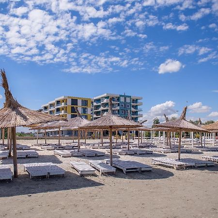 Constantinos Apartment Mamaia Nord Неводарі Екстер'єр фото