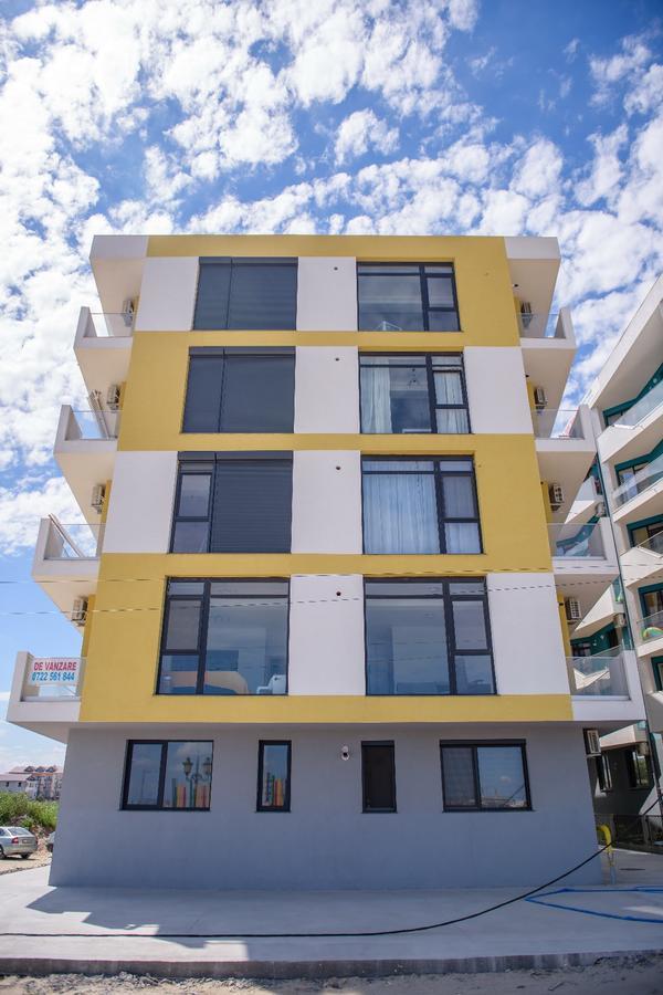 Constantinos Apartment Mamaia Nord Неводарі Екстер'єр фото